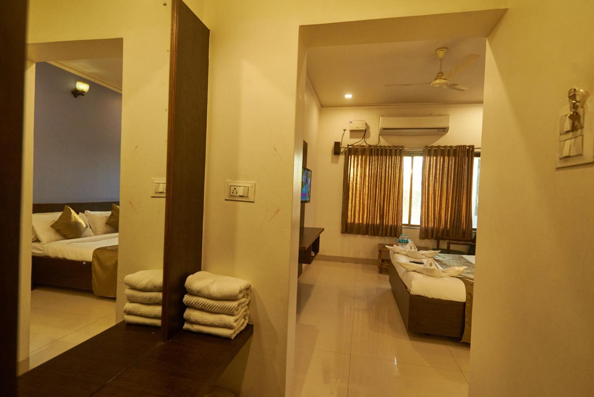 Hotel Pride Inn Shirdi Exterior foto