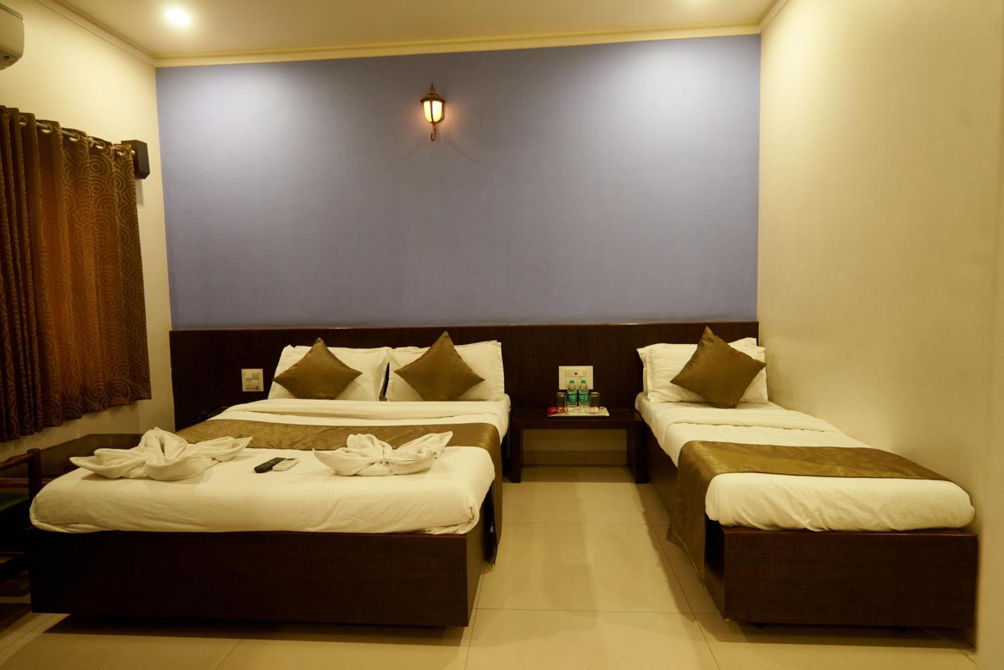 Hotel Pride Inn Shirdi Exterior foto